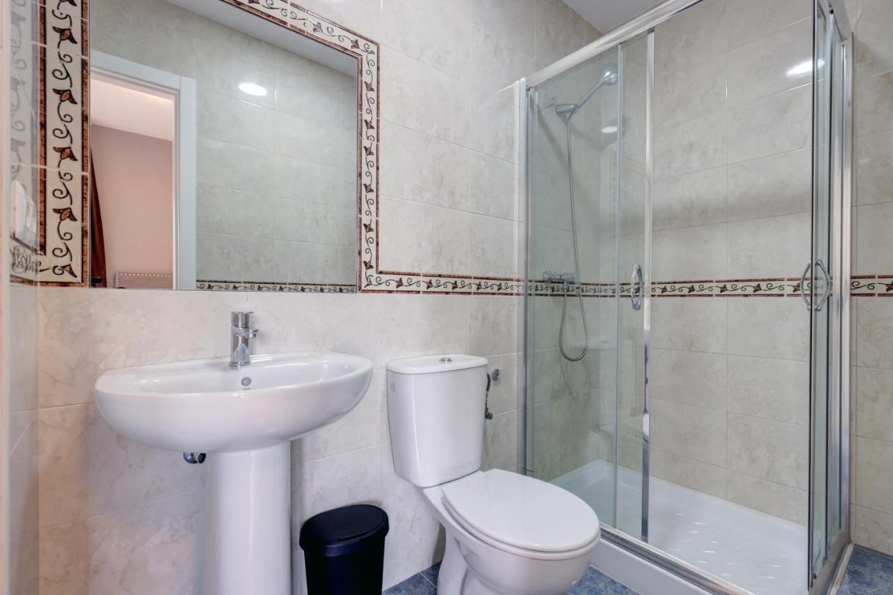 Hostal 37 Estepona Esterno foto